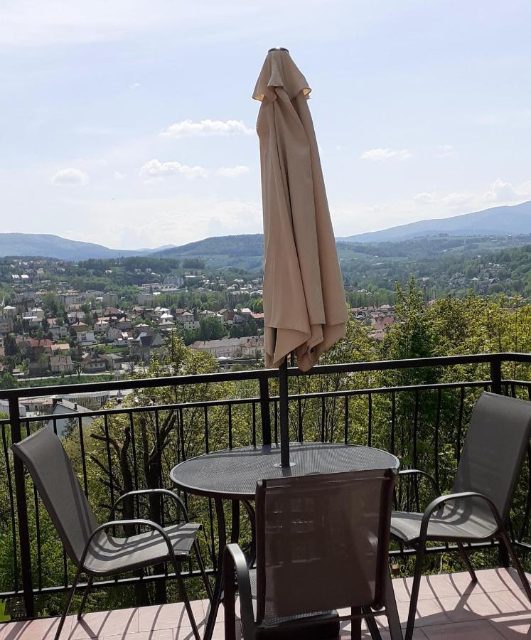 Mieszkanko Z Tarasem Apartment *